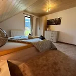 Casa de Férias Drevenica Relax *