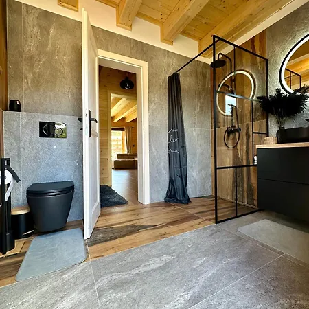 Drevenica Relax Ferienhaus *